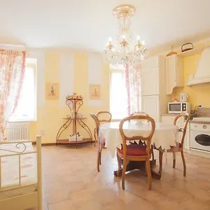 Relais De La Place Italien